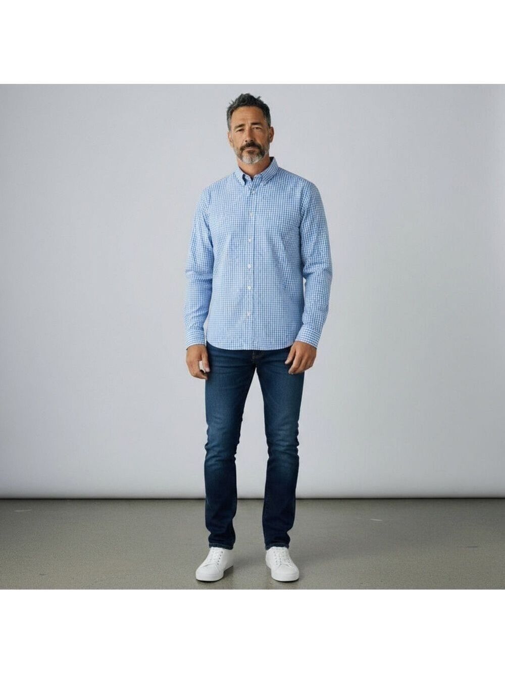 Izod Blue Gingham Plaid Men's Casual Button Down Shirt Size Medium